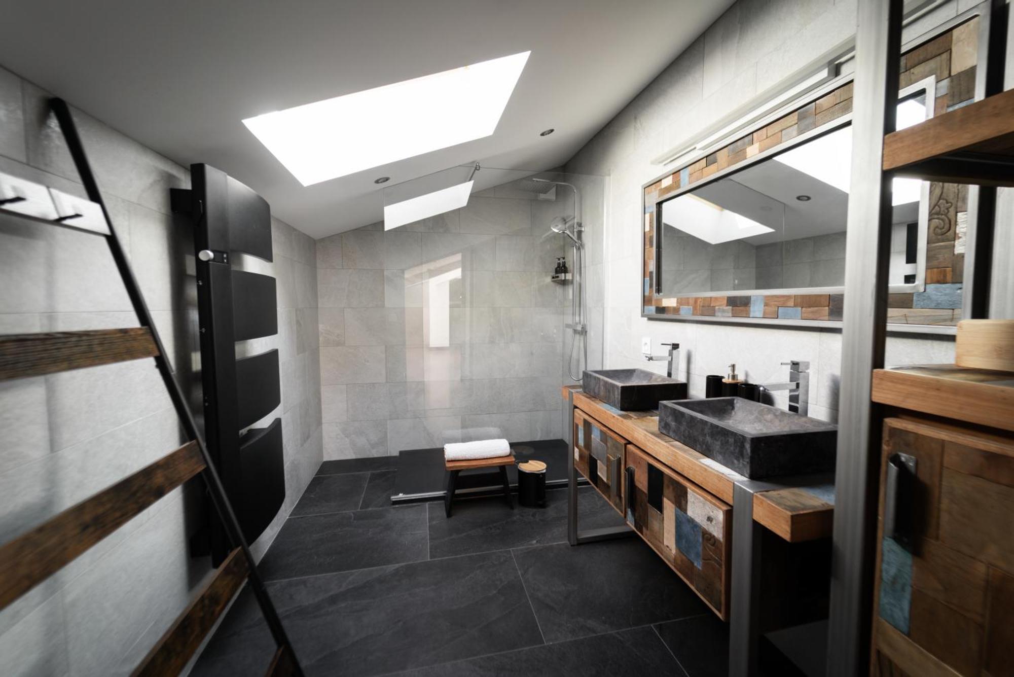 Loft 150 M2 Jacuzzi, Sauna Et Massage بلانياك المظهر الخارجي الصورة