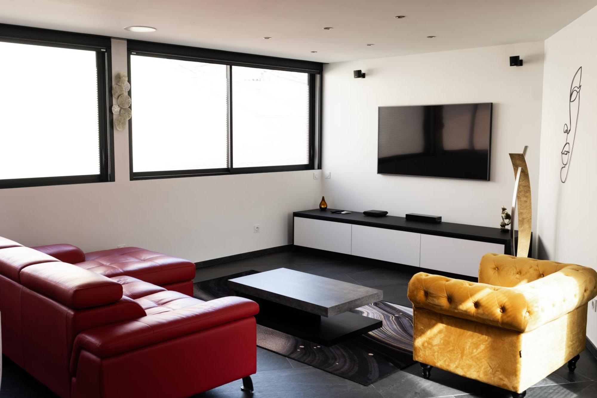 Loft 150 M2 Jacuzzi, Sauna Et Massage بلانياك المظهر الخارجي الصورة