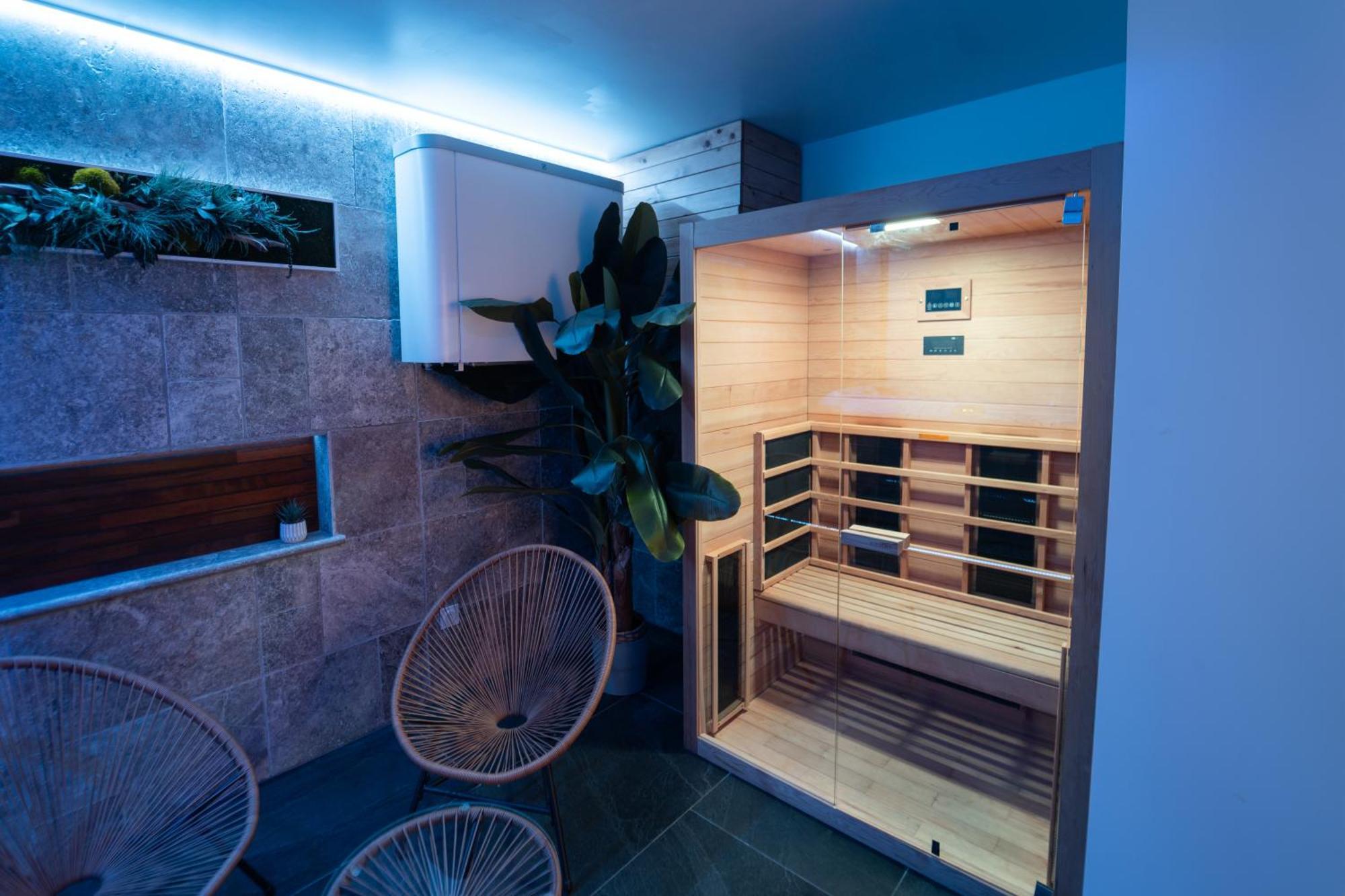 Loft 150 M2 Jacuzzi, Sauna Et Massage بلانياك المظهر الخارجي الصورة